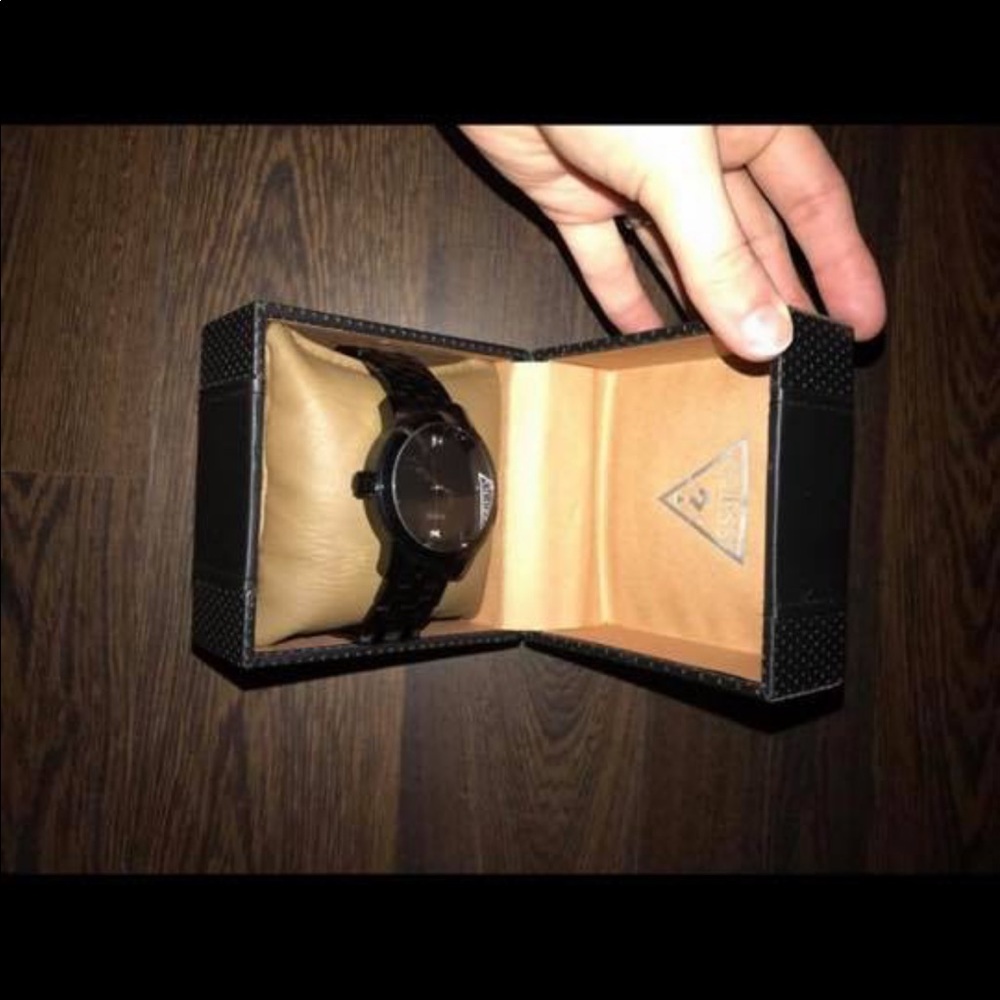 GUESS watch